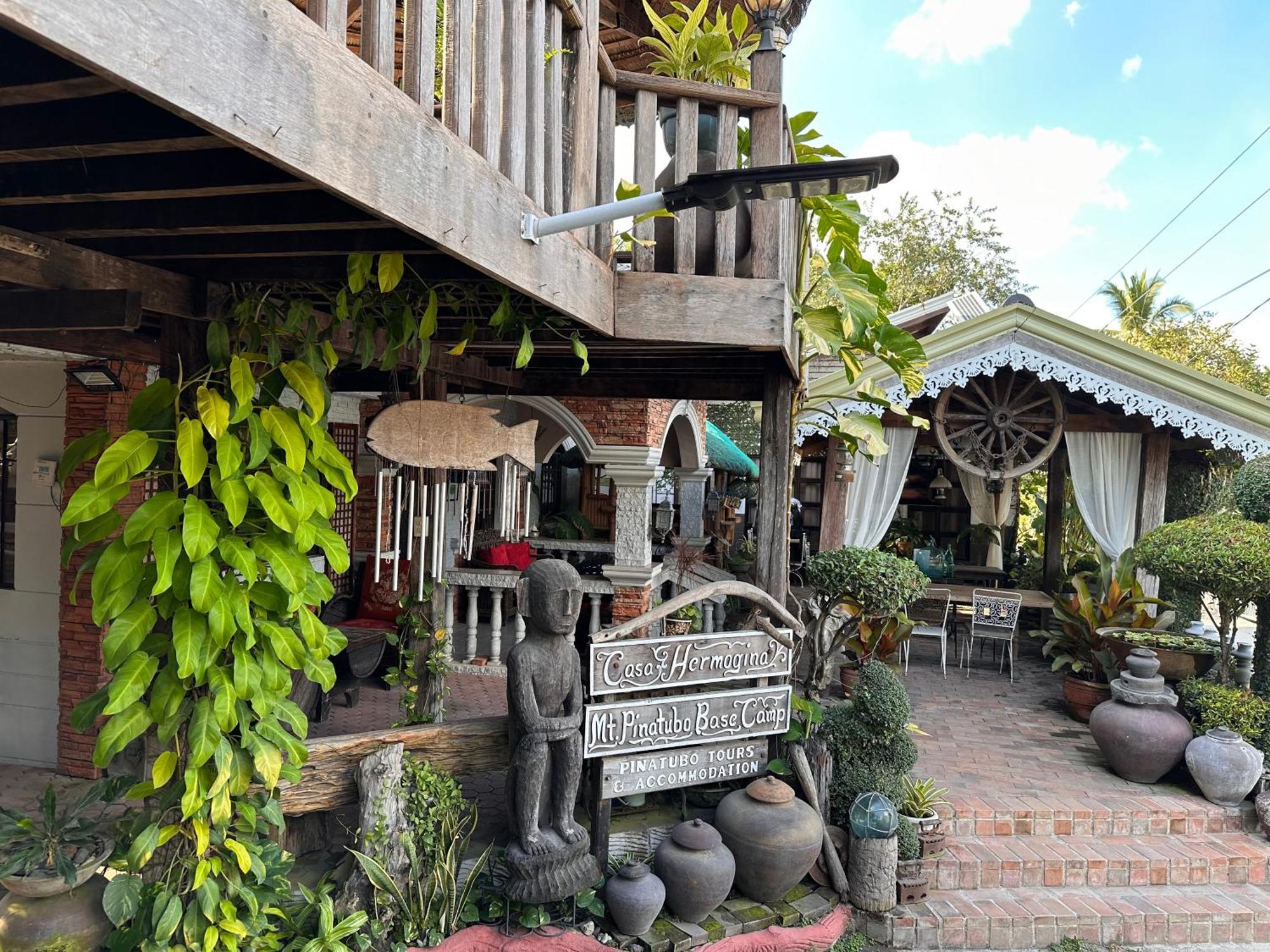 Mount Pinatubo Base Camp At Casa Hermogina Santa Juliana 외부 사진